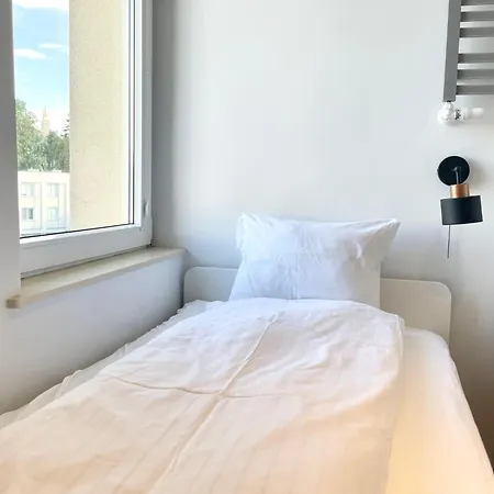 To Host - Old Town Apartament *