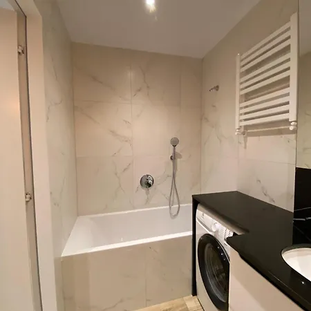 Apartment To Host - Old Town *